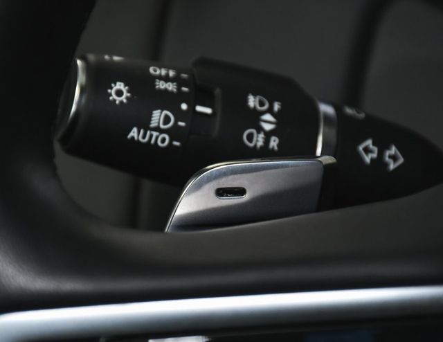 2025 Land Rover Range Rover Plug-In Hybrid SE - 22956607 - 43