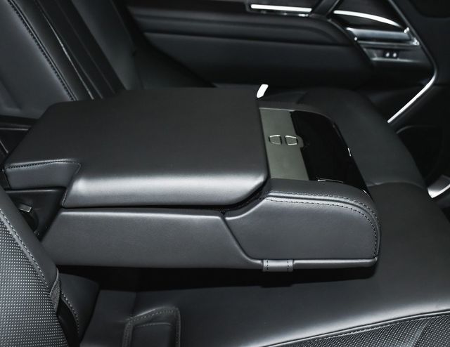 2025 Land Rover Range Rover Plug-In Hybrid SE - 22956607 - 61