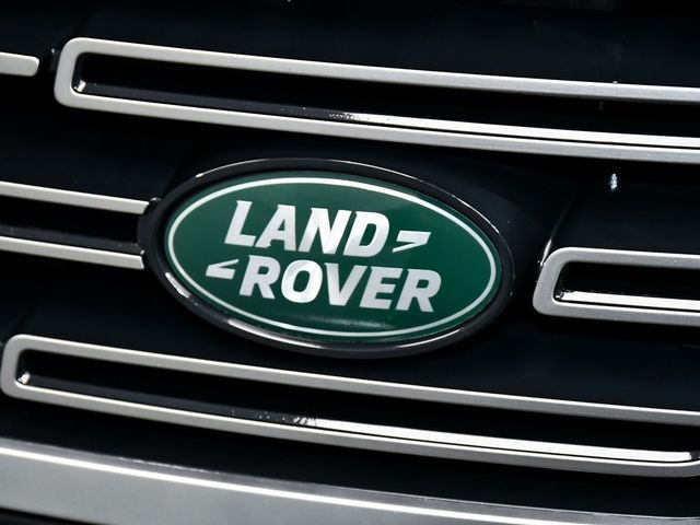 2025 Land Rover Range Rover Plug-In Hybrid SE - 22956647 - 99