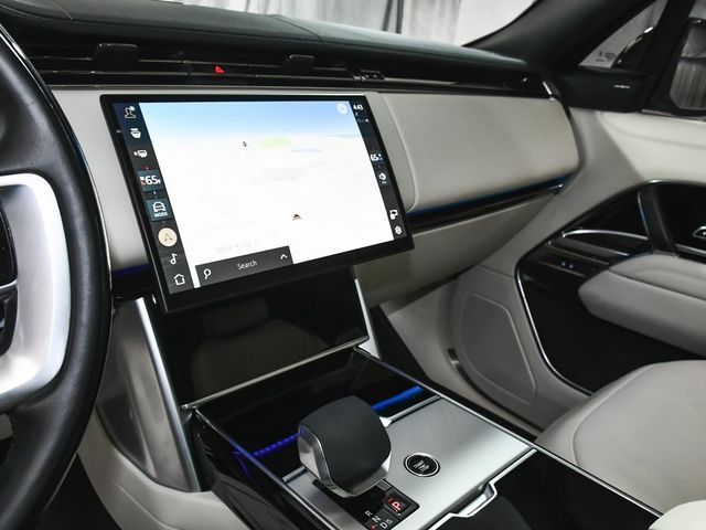 2025 Land Rover Range Rover Plug-In Hybrid SE - 22956647 - 54