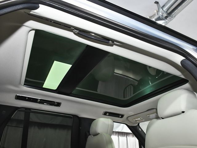 2025 Land Rover Range Rover Plug-In Hybrid SE - 22956647 - 67