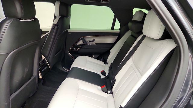 2025 Land Rover Range Rover Sport P460 PHEV Dynamic SE w/ Satin Protective Film - 23079631 - 19