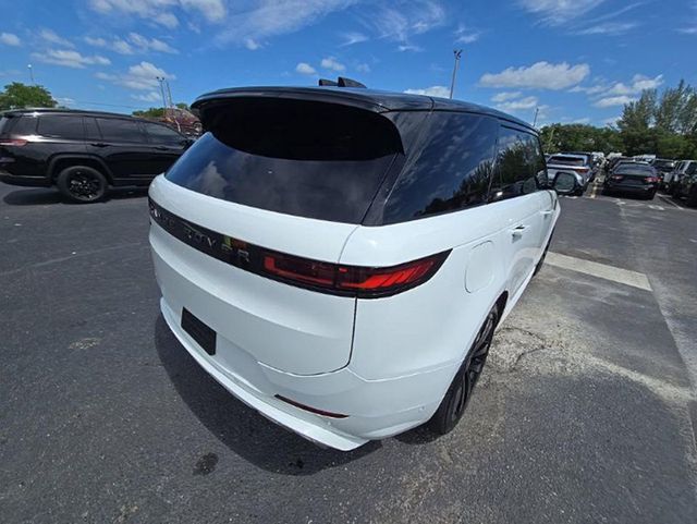 2025 Land Rover Range Rover Sport P530 Dynamic SE - 23043208 - 3
