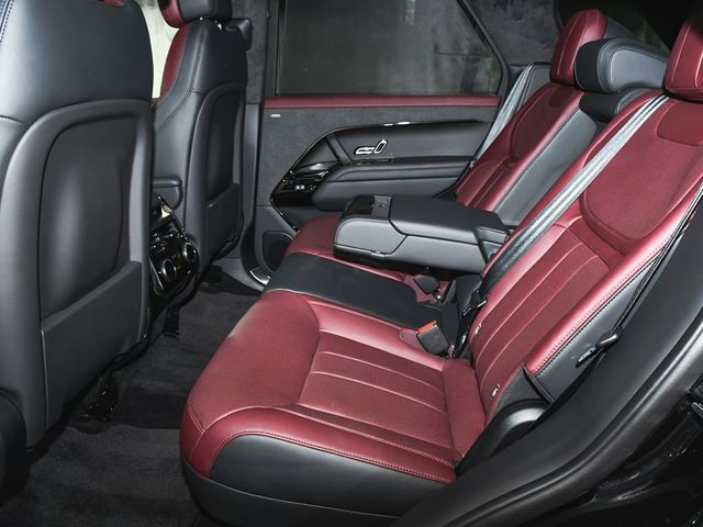 2025 Land Rover Range Rover Sport Plug-in Hybrid Autobiography - 23001074 - 57