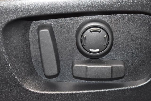 2025 Land Rover Range Rover Velar P250 Dynamic SE - 23005846 - 23