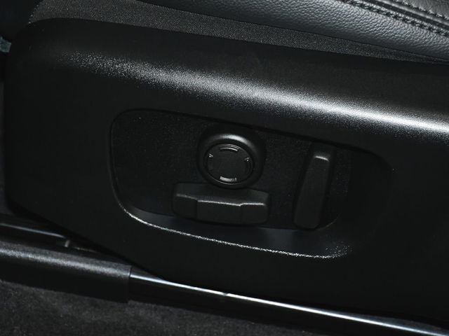 2025 Land Rover Range Rover Velar S - 22990824 - 47