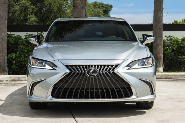 2025 Lexus ES ES 300h FWD - 23092060 - 11
