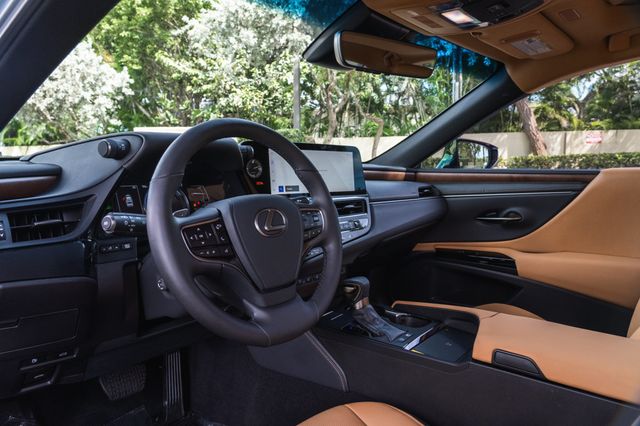 2025 Lexus ES ES 300h FWD - 23092060 - 14