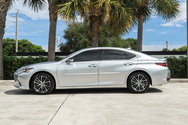 2025 Lexus ES ES 300h FWD - 23092060 - 2