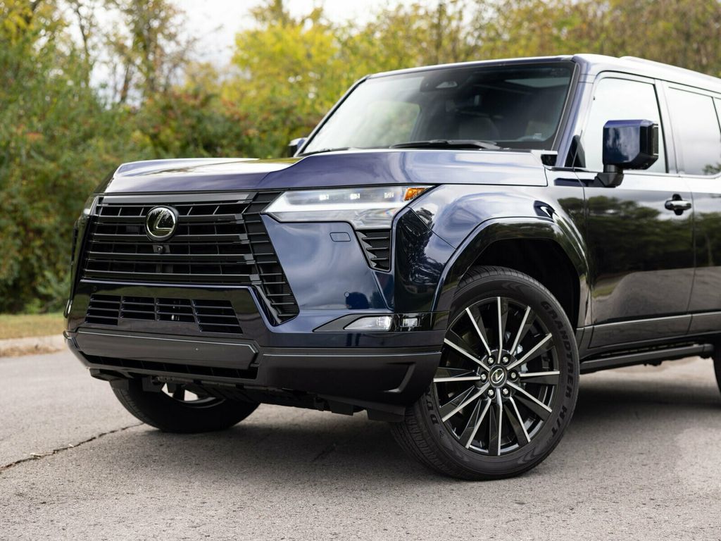 2025 Lexus GX GX550 Luxury+, Cold Area Pack, Head-Up Display, 3rd Row Seating - 22938042 - 1