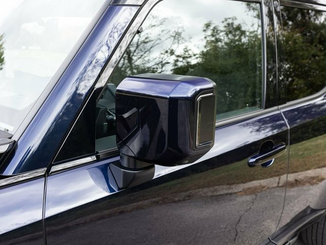 2025 Lexus GX GX550 Luxury+, Cold Area Pack, Head-Up Display, 3rd Row Seating - 22938042 - 19