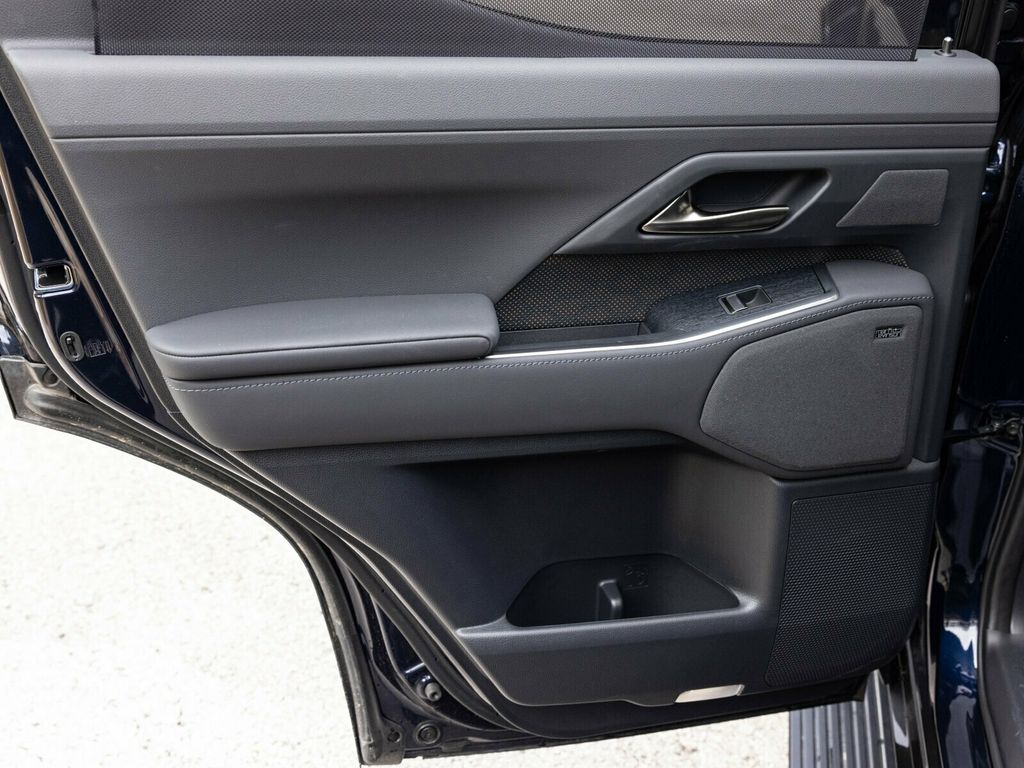 2025 Lexus GX GX550 Luxury+, Cold Area Pack, Head-Up Display, 3rd Row Seating - 22938042 - 52