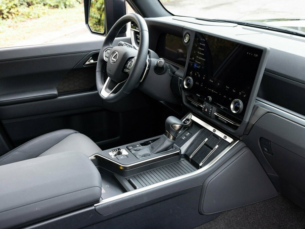 2025 Lexus GX GX550 Luxury+, Cold Area Pack, Head-Up Display, 3rd Row Seating - 22938042 - 76