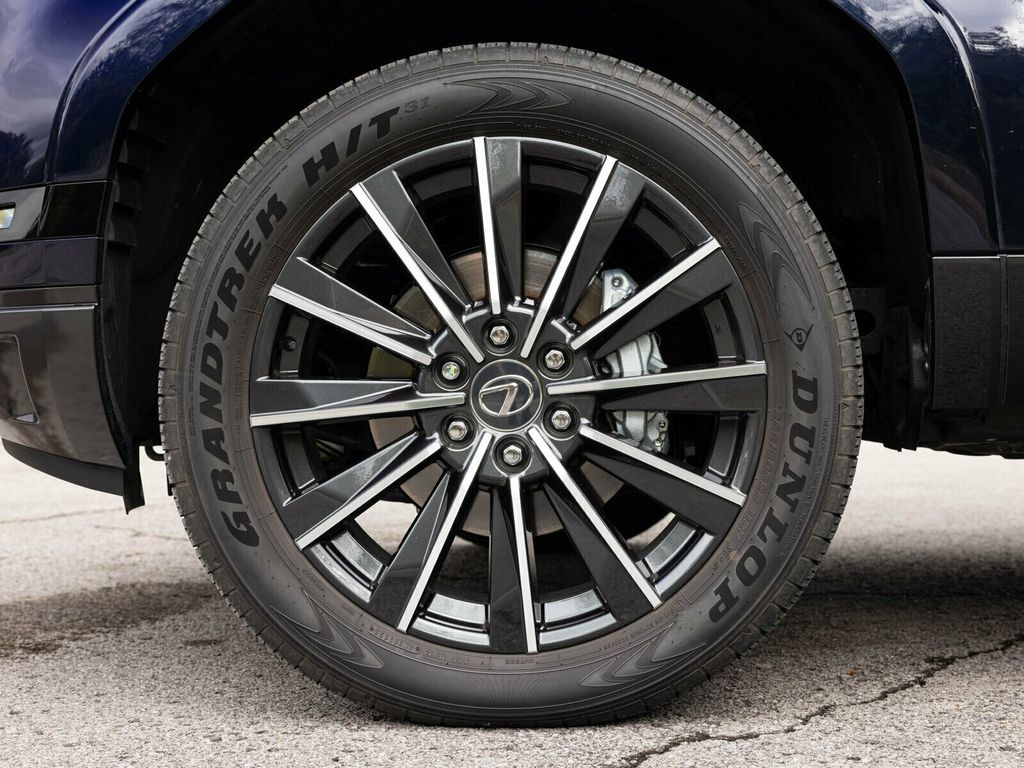 2025 Lexus GX GX550 Luxury+, Cold Area Pack, Head-Up Display, 3rd Row Seating - 22938042 - 85