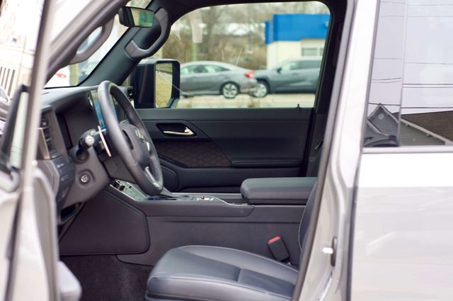 2025 Lexus GX Local TradePremiumPlus/TrafficAssist/ColdAreaPkg/HeadUpDisplay - 22985248 - 15