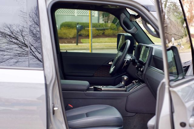 2025 Lexus GX Local TradePremiumPlus/TrafficAssist/ColdAreaPkg/HeadUpDisplay - 22985248 - 33