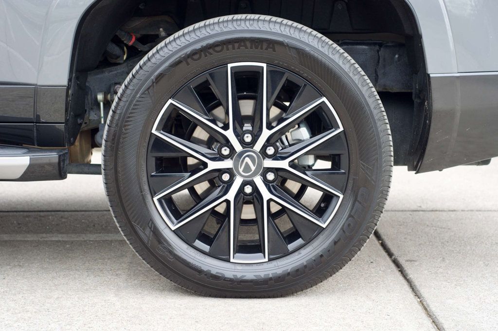 2025 Lexus GX Local TradePremiumPlus/TrafficAssist/ColdAreaPkg/HeadUpDisplay - 22985248 - 45