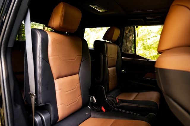 2025 Lexus GX Luxury+/2ndRowCaptains/Heated&CooledSeats/HeadsUpDisplay/NAV - 23069618 - 15