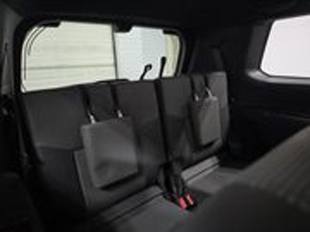 2025 Lexus GX Luxury Plus Pkg/Heated& Cooled Massaging Seats/Heads Up Display - 22935483 - 9