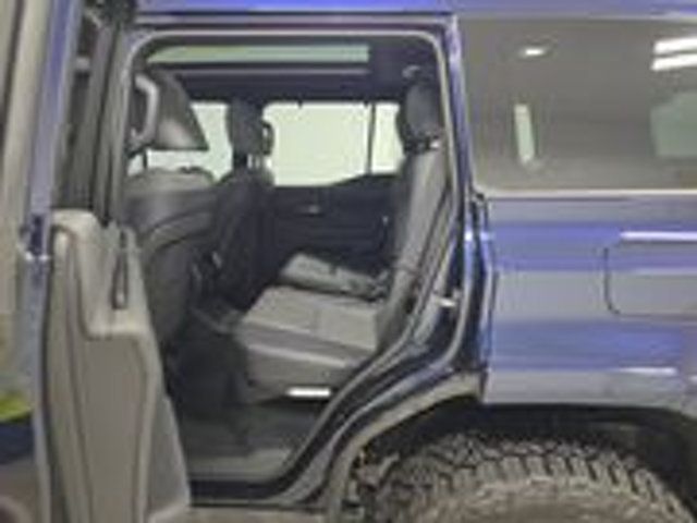 2025 Lexus GX Luxury Plus Pkg/Heated& Cooled Massaging Seats/Heads Up Display - 22935483 - 10