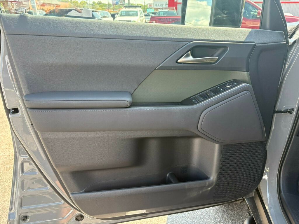 2025 Lexus GX 550 Overtrail photo 13