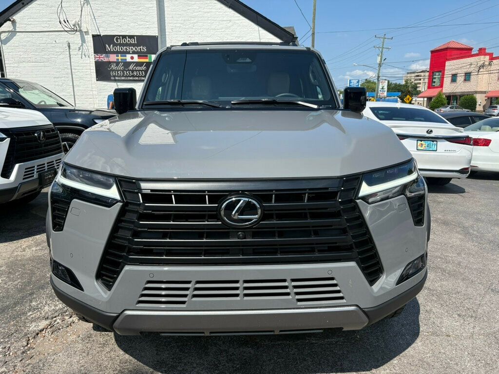 2025 Lexus GX 550 Overtrail photo 5