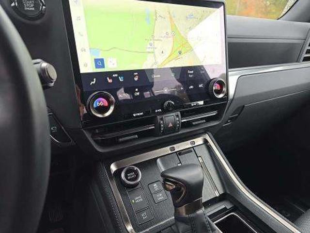 2025 Lexus GX Premium+/2ndRowCaptains/HeadsUpDisplay/Heated&CooledSeats - 22949146 - 9