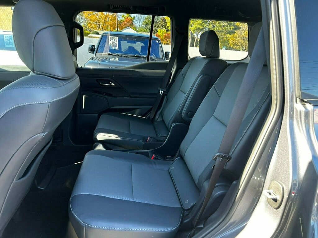 2025 Lexus GX Premium+/HeadsUpDisplay/2ndRowCaptains/BlindSpotMonitor/NAV - 22942293 - 12