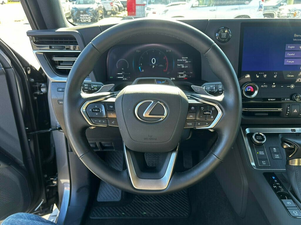 2025 Lexus GX Premium+/HeadsUpDisplay/2ndRowCaptains/BlindSpotMonitor/NAV - 22942293 - 26