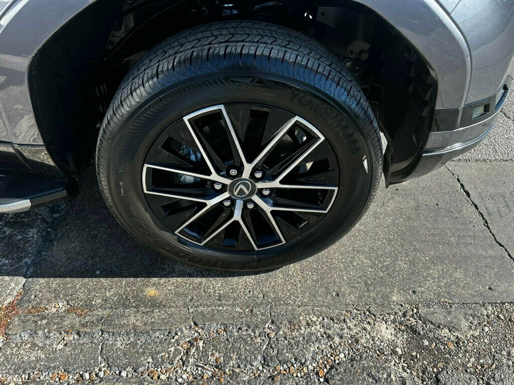 2025 Lexus GX Premium+/HeadsUpDisplay/2ndRowCaptains/BlindSpotMonitor/NAV - 22942293 - 31