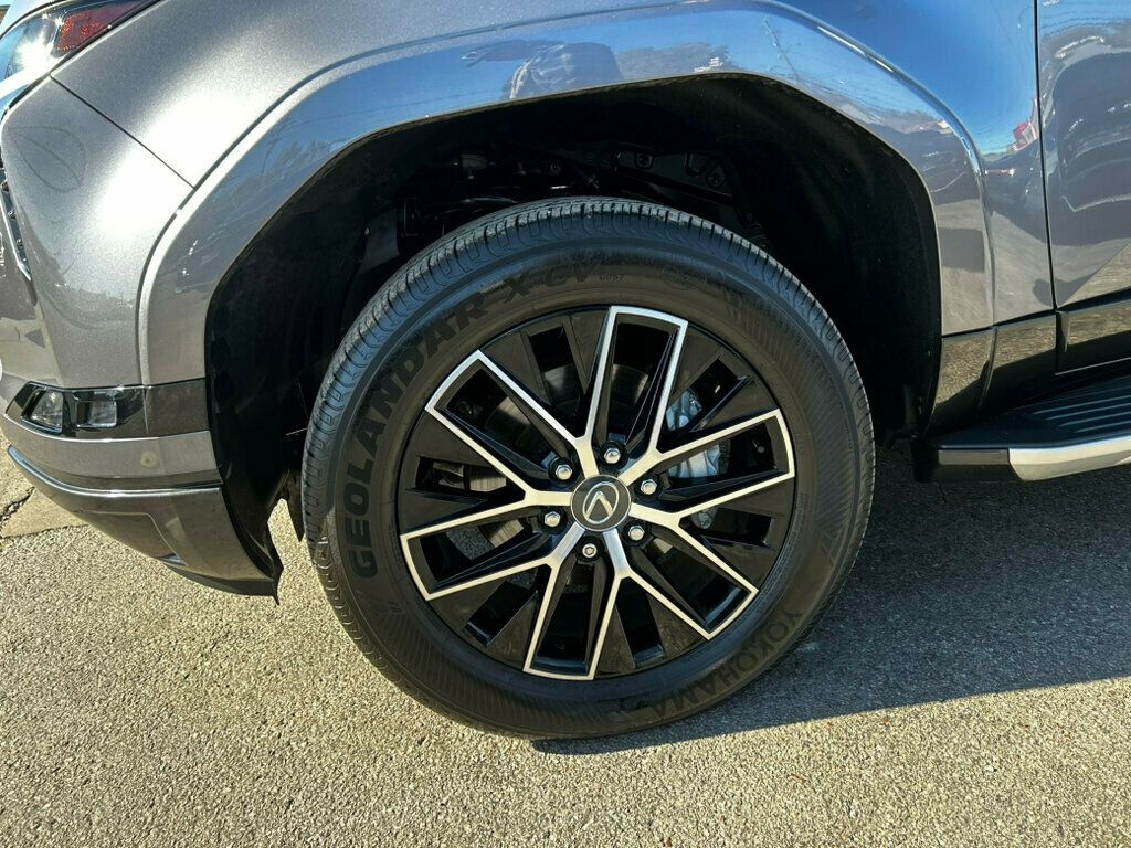 2025 Lexus GX Premium+/HeadsUpDisplay/2ndRowCaptains/BlindSpotMonitor/NAV - 22942293 - 34