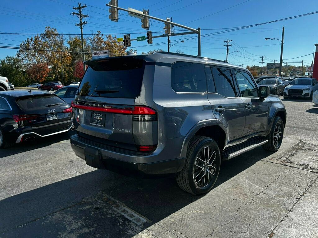 2025 Lexus GX Premium+/HeadsUpDisplay/2ndRowCaptains/BlindSpotMonitor/NAV - 22942293 - 4