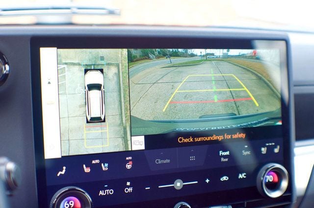 2025 Lexus GX Premium+/Heated&CooledSeats/HeadsUpDisplay/BlindSpot/NAV - 22986936 - 27