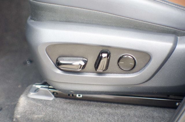 2025 Lexus GX Premium+/Heated&CooledSeats/HeadsUpDisplay/BlindSpot/NAV - 22986936 - 37