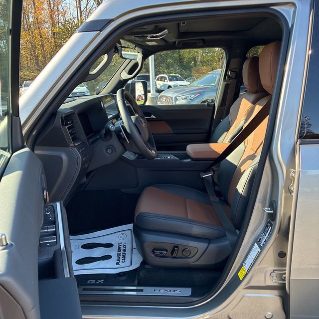 2025 Lexus GX Premium+/Heated&CooledSeats/HeadsUpDisplay/ColdAreaPkg/NAV - 22937593 - 9