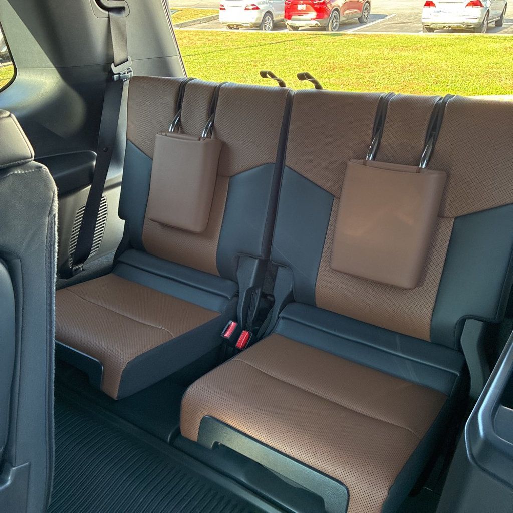 2025 Lexus GX Premium+/Heated&CooledSeats/HeadsUpDisplay/ColdAreaPkg/NAV - 22937593 - 13