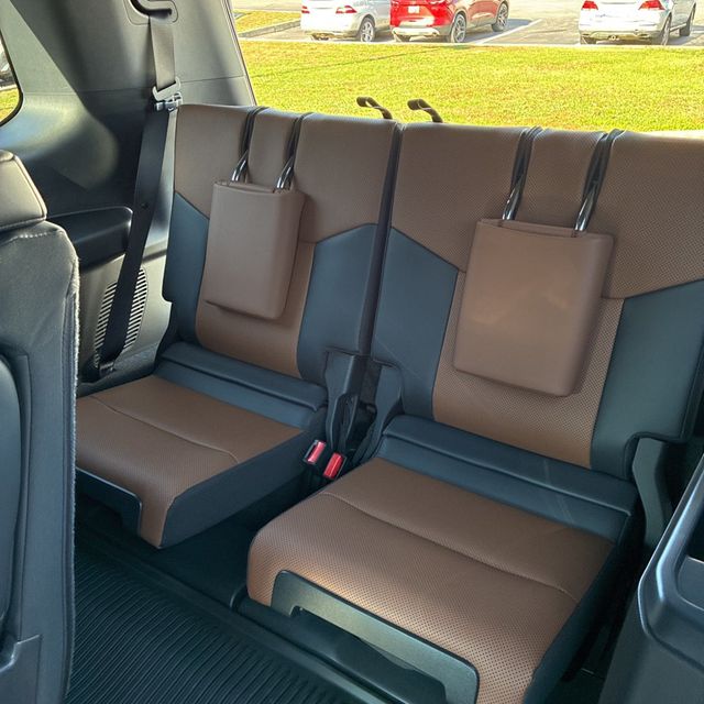2025 Lexus GX Premium+/Heated&CooledSeats/HeadsUpDisplay/ColdAreaPkg/NAV - 22937593 - 13