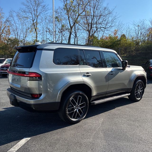 2025 Lexus GX Premium+/Heated&CooledSeats/HeadsUpDisplay/ColdAreaPkg/NAV - 22937593 - 2