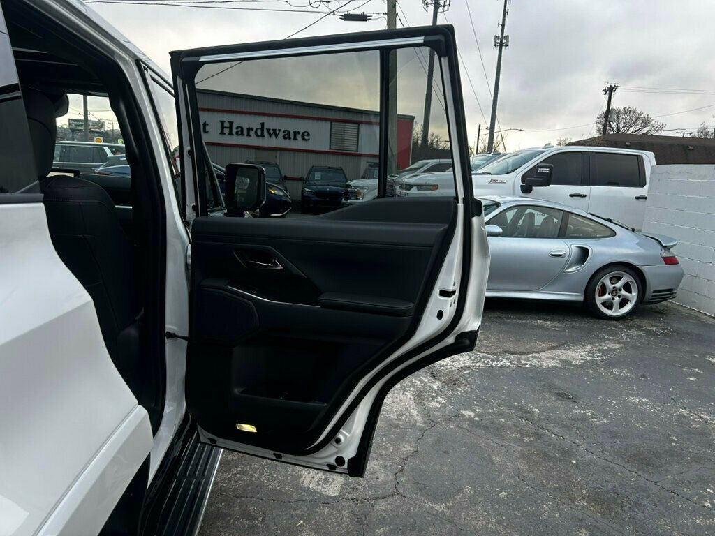 2025 Lexus GX Premium+/Heated&CooledSeats/HeadsUpDisplay/ColdAreaPkg/NAV - 22949177 - 17