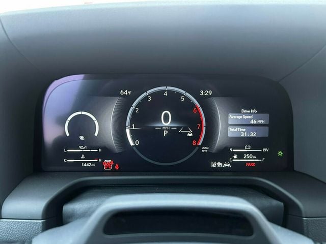 2025 Lexus GX Premium+/Heated&CooledSeats/HeadsUpDisplay/ColdAreaPkg/NAV - 22949177 - 24