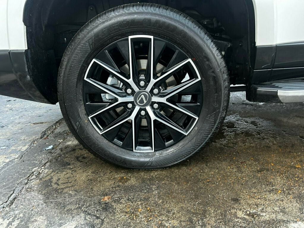 2025 Lexus GX Premium+/Heated&CooledSeats/HeadsUpDisplay/ColdAreaPkg/NAV - 22949177 - 31