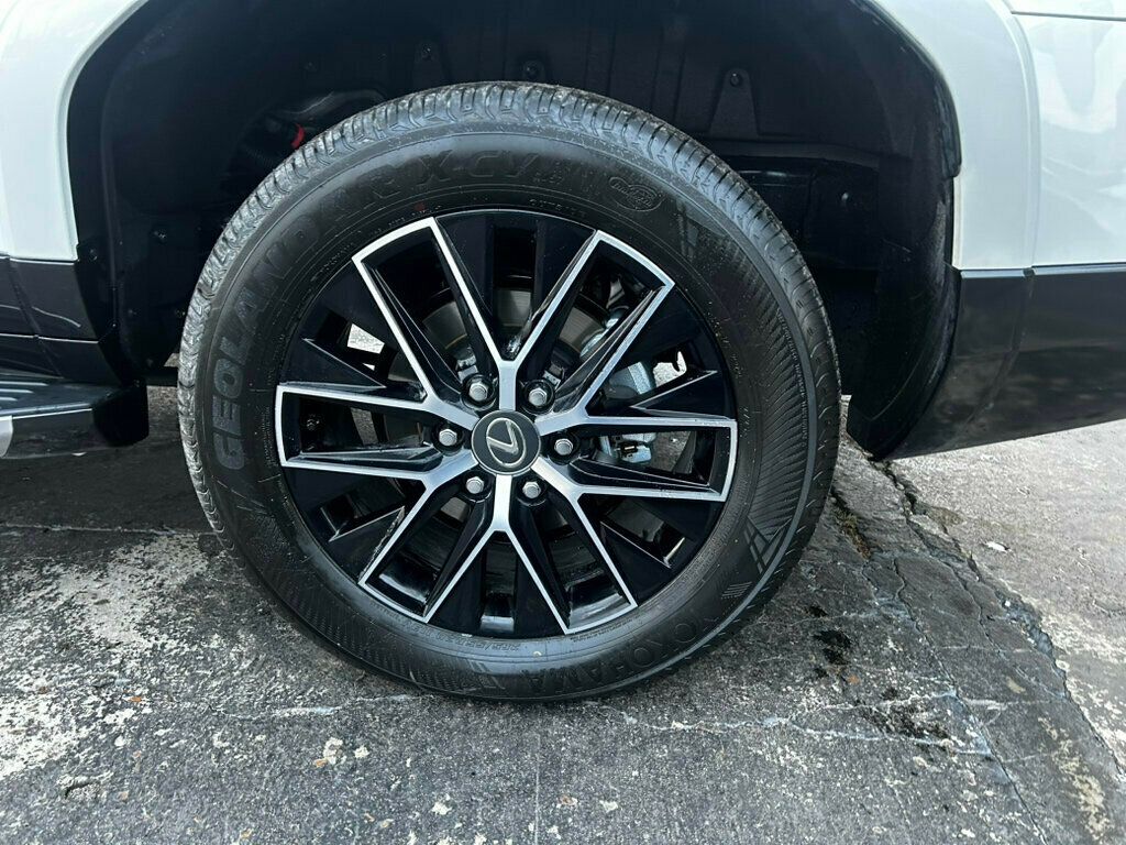 2025 Lexus GX Premium+/Heated&CooledSeats/HeadsUpDisplay/ColdAreaPkg/NAV - 22949177 - 32