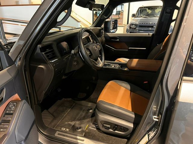 2025 Lexus GX PremiumPlus/TrafficAssist/BlackPkg/ColdAreaPkg/HeadUpDisplay/NAV - 22982873 - 14