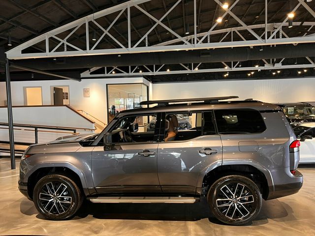 2025 Lexus GX PremiumPlus/TrafficAssist/BlackPkg/ColdAreaPkg/HeadUpDisplay/NAV - 22982873 - 1