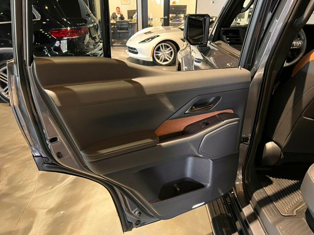 2025 Lexus GX PremiumPlus/TrafficAssist/BlackPkg/ColdAreaPkg/HeadUpDisplay/NAV - 22982873 - 22