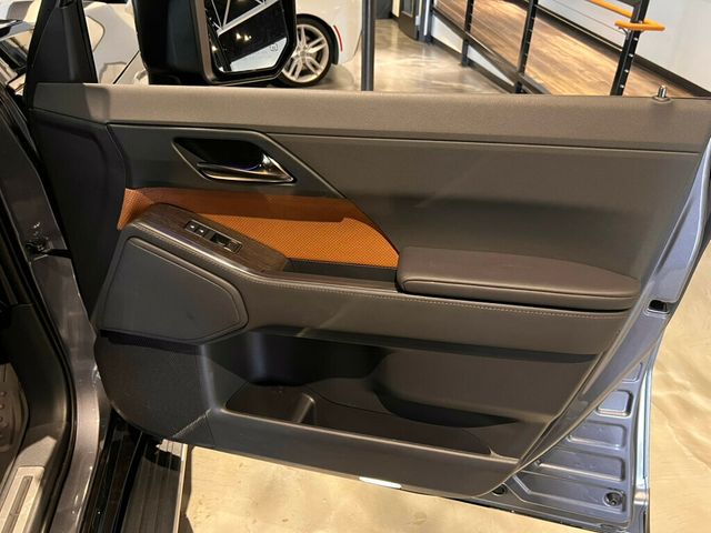 2025 Lexus GX PremiumPlus/TrafficAssist/BlackPkg/ColdAreaPkg/HeadUpDisplay/NAV - 22982873 - 29