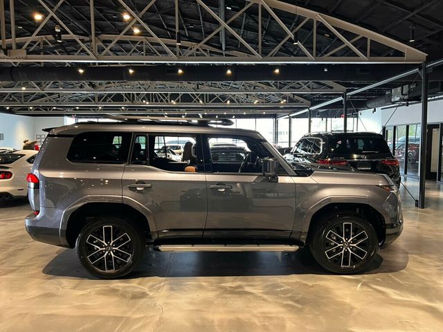 2025 Lexus GX PremiumPlus/TrafficAssist/BlackPkg/ColdAreaPkg/HeadUpDisplay/NAV - 22982873 - 5