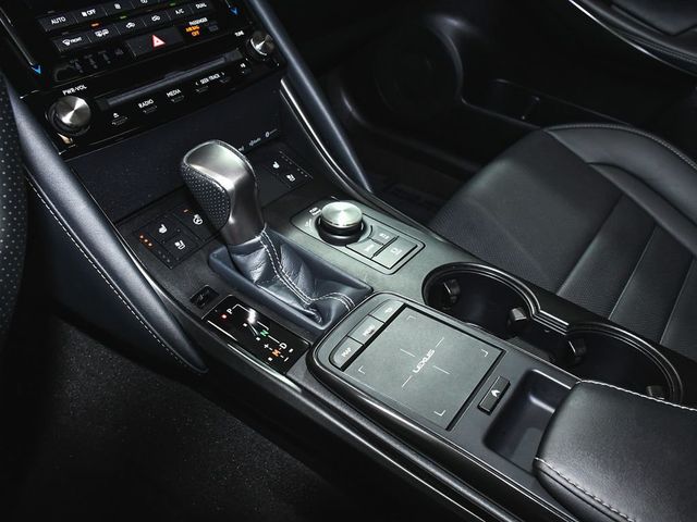 2025 Lexus IS 350 F SPORT - 23062455 - 38
