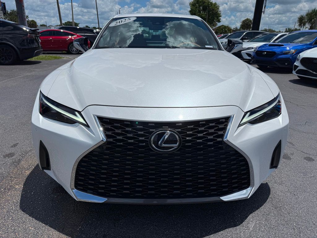 2025 Lexus IS **IS 300 w/PREMIUM PACKAGE** - 23029569 - 1