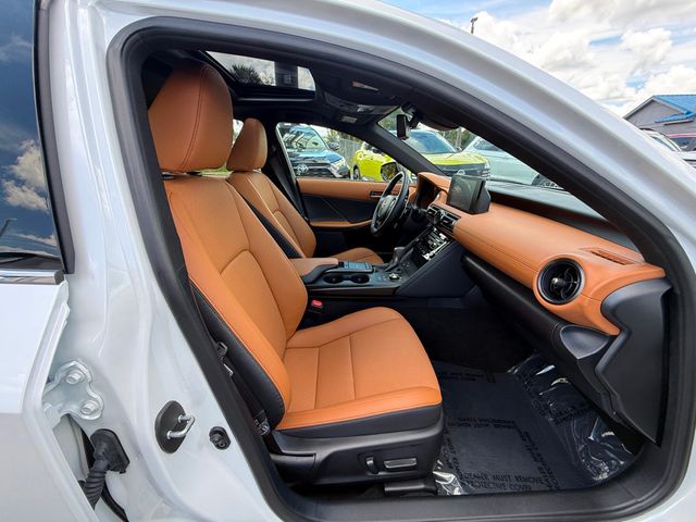 2025 Lexus IS **IS 300 w/PREMIUM PACKAGE** - 23029569 - 32